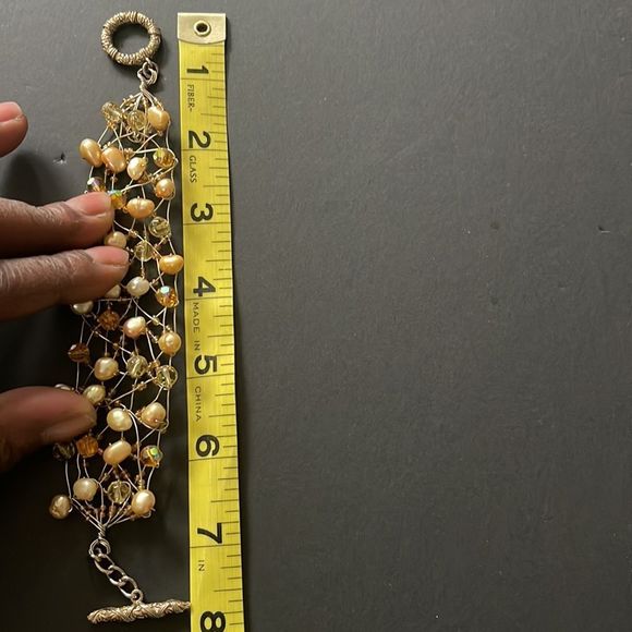 Rhinestone Pearl Bracelet - Picture 11 of 17